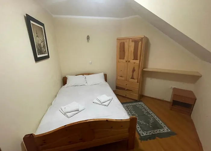 Yellow House 아파트 Palisat