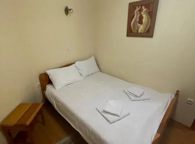 아파트 Yellow House Palisat